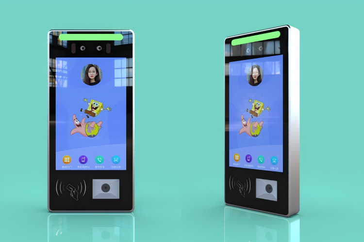 أحدث مدونات الشركة حول كيف قام 'مركز الابتكار' بتبسيط وصول الأعضاء باستخدام جهاز طرفي واحد مقاس 8 بوصات